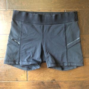 Lululemon tight shorts - size 6